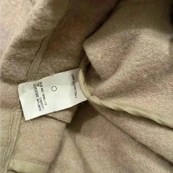 Woolrich 100% Wool Chore Coat Beige Khaki Fall Button Up Collared Size Medium - Picture 5 of 6